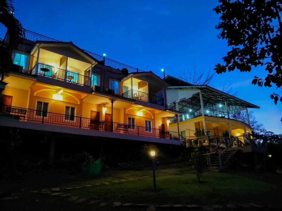 Ozone Chomdao Resort Wang Nam Khiao Exterior foto